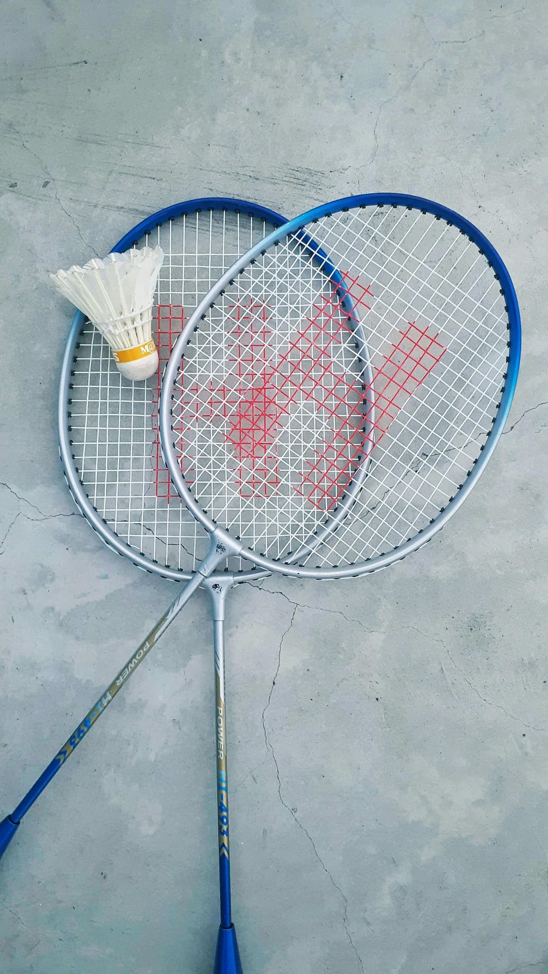 Badminton
